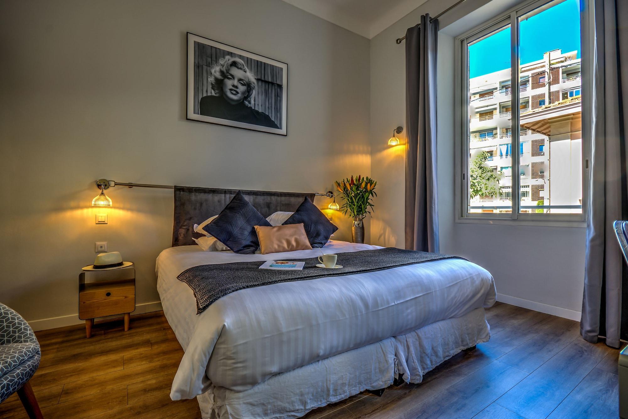 Villa Claudia Hotel Cannes Centre - Parking Eksteriør billede
